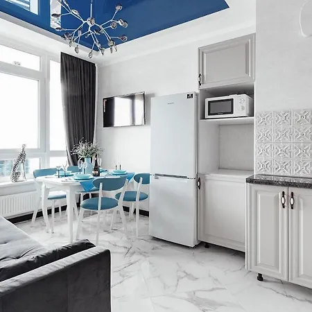 Vip In Arcadia S Apartment