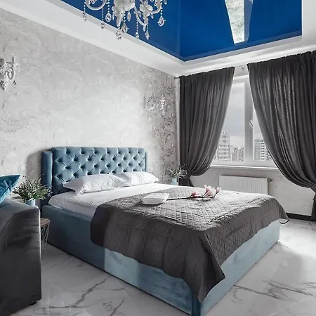 Vip In Arcadia S Apartment